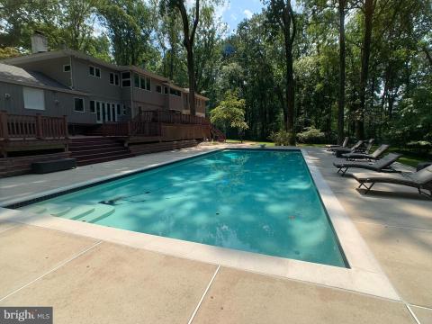 Listing picture 89