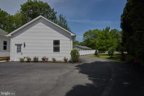 Listing picture 53