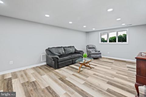 Listing picture 46