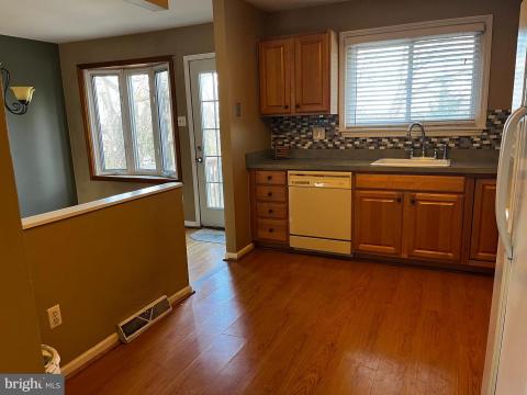Listing picture 3