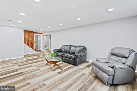 Listing picture 45
