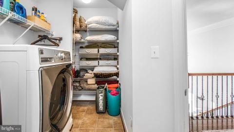 Listing picture 85