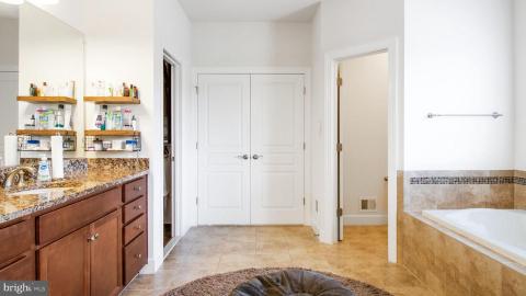 Listing picture 82