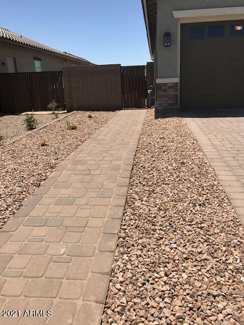 SIDE YARD WALK WAY