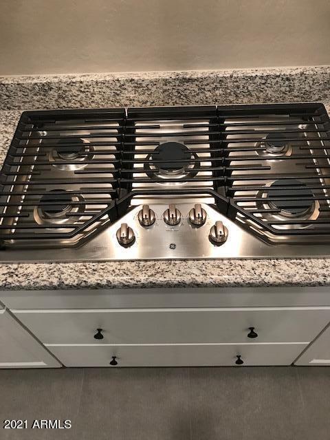 LARGE GAS COOKTOP