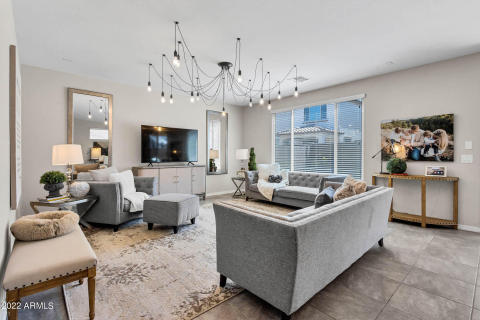 Spacious Great Room