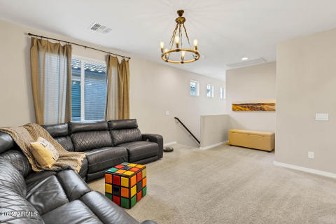 Spacious Loft Area