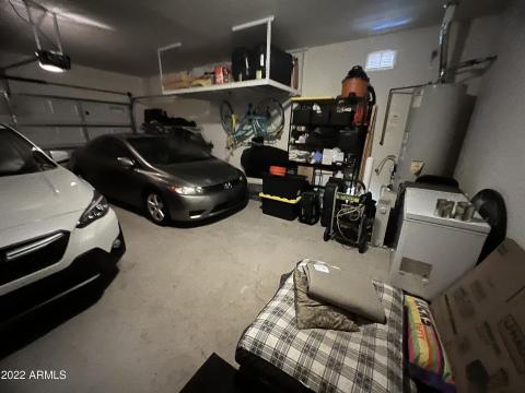 Garage 1