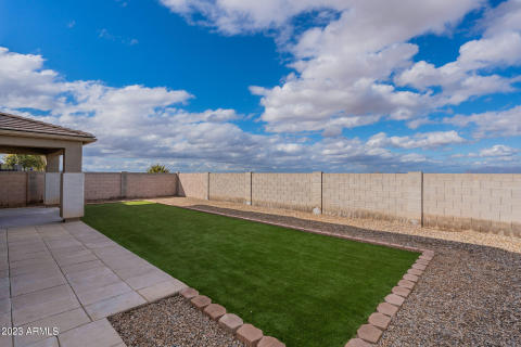 Artificial turf