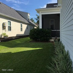small yard2
