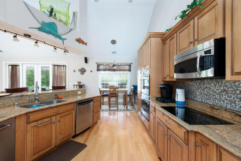 7022 Durgin Place Awendaw SC 29429 USA-0