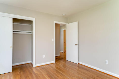 2223 N Dallerton Circle Charleston SC 29