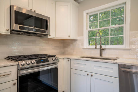 2223 N Dallerton Circle Charleston SC 29