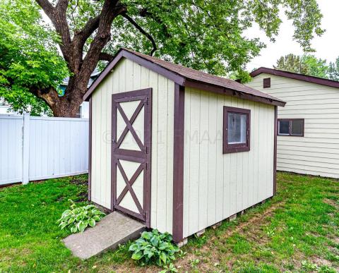 Shed