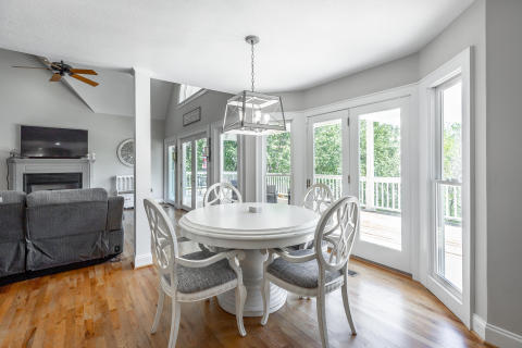 Breakfast Nook