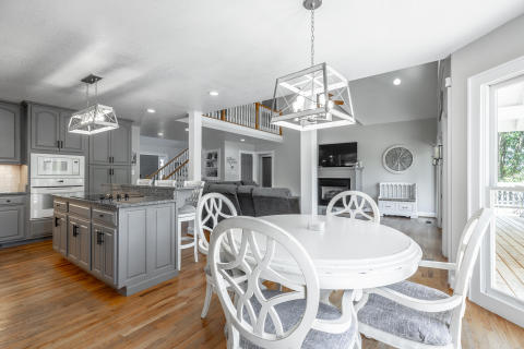 Breakfast Nook