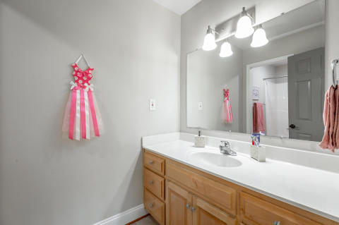 Full Bath Upstairs