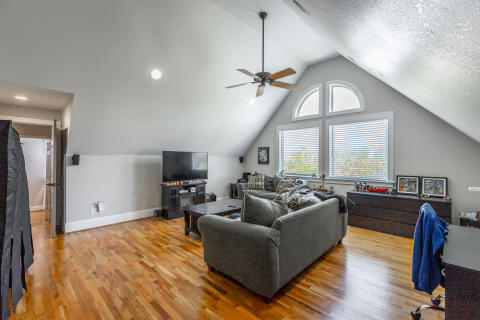 Bonus Room