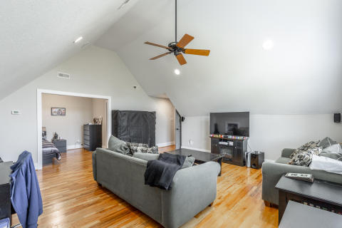 Bonus Room