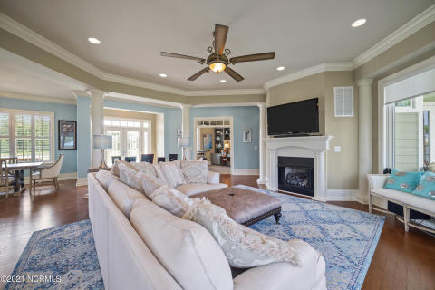 147 Waterway Dr-21