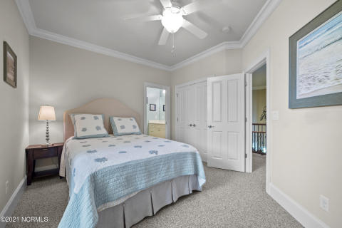 147 Waterway Dr-45