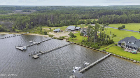 147 Waterway Dr-66