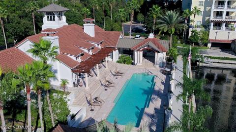 Marina San Pablo Pool