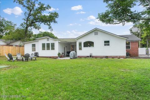 Exterior Back-1.jpg Exterior Back-1.jpg