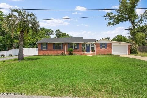 Exterior Front-5.jpg Exterior Front-5.jpg