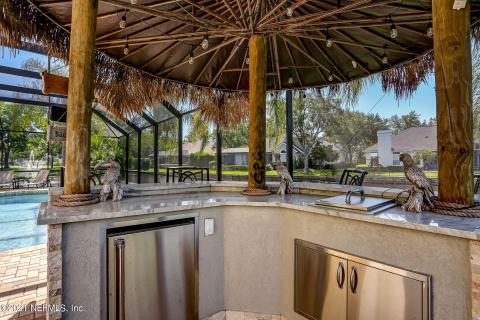 Outdoor Entertaining