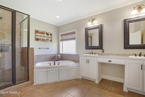 Principal Bath