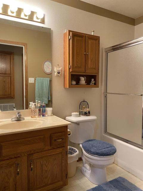 Main Bath