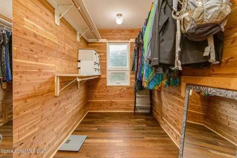 Owners Closet