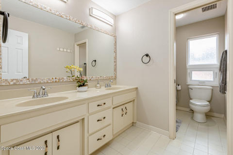 Upstairs Bath