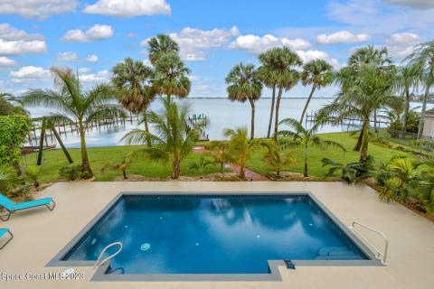 Pool River view