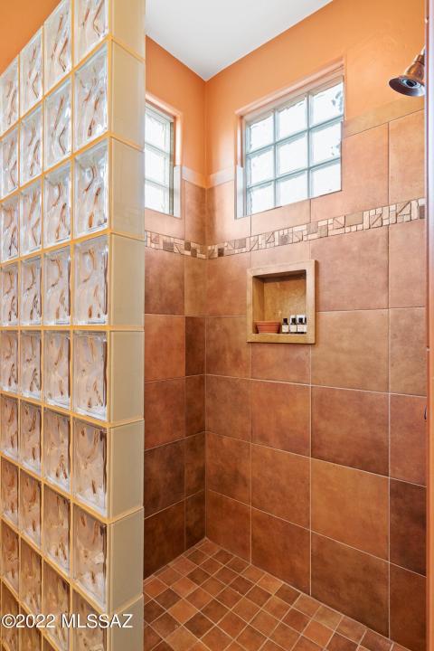38-Bathroom