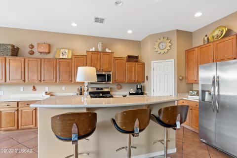 14-Kitchen