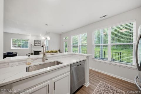 Listing picture 10