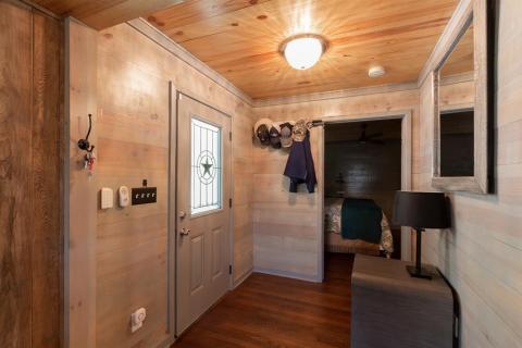 Entry of 4827 Crockett Boulevard! This foyer leads to the main-level Master Bedroom on one side and the Living Area on the opposite side.