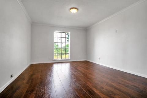 Front bedroom with views of the lake