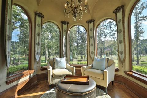 Sensational place to relax & unwind after a long hard day. This sitting area has panoramic views of the resort like back yard! Simply fabulous! Sensational place to relax & unwind after a long hard day. This sitting area has panoramic views of the resort like back yard! Simply fabulous!