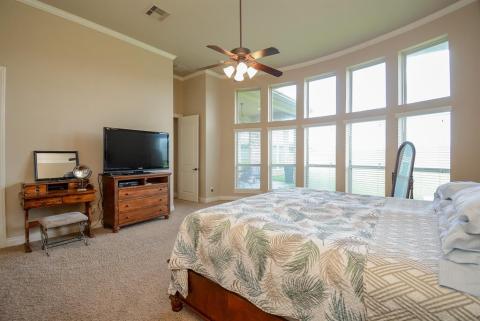 Imagine being ushered to sleep by deep, dark skies and wakened in the morning by sheer sunlight!