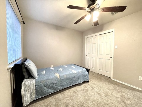 Good size secondary bedroom. New carpet in all of the upstairs area, excluding the bathroom.