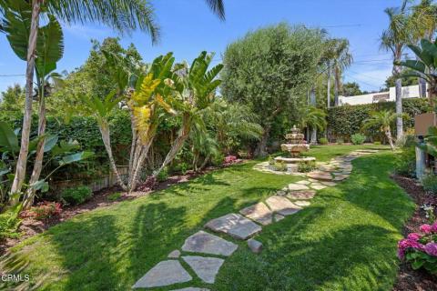37-web-or-mls-24 - Back Yard