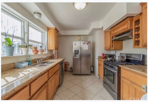 Listing picture 2