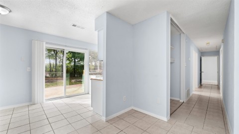 Laundry and Hallway to the bedrooms