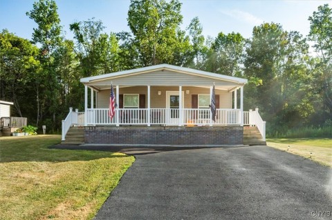 139 Royal Meadows Dr