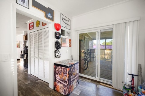 back room or mudroom
