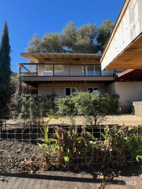 Back of the small home.