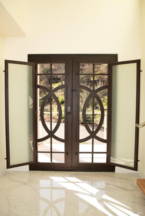 Steel framed front door can open up but leave the door closed.